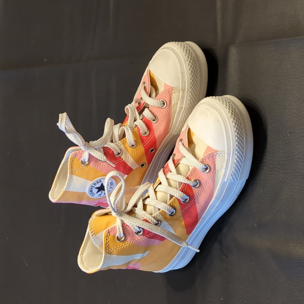 Converse Chuck Taylor All Star Lift Hi Summer Spirit sneakers in multi